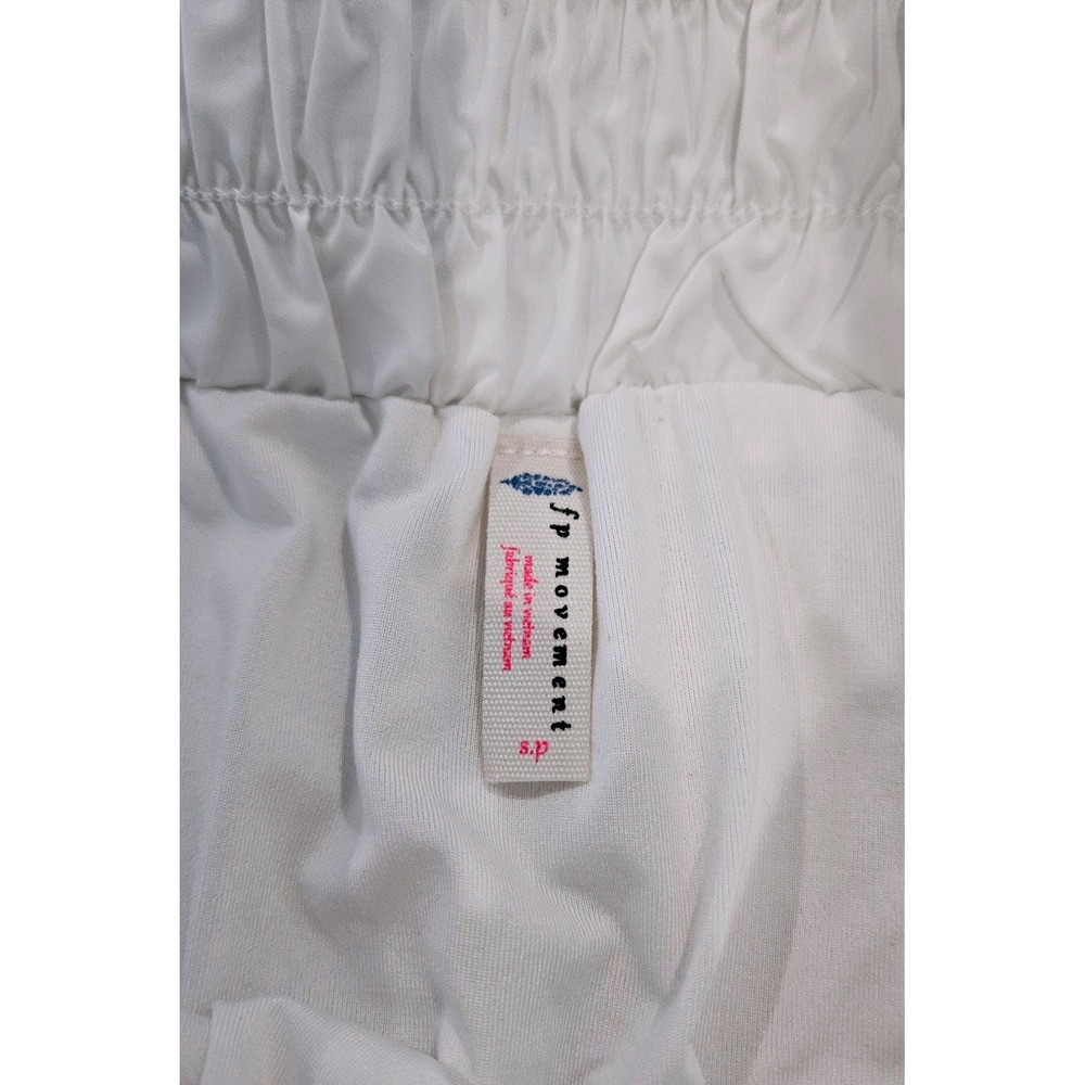 FP Movement Get Your Flirt On White Athletic Shorts Women's Size Small Ruffled - Picture 3 of 4
